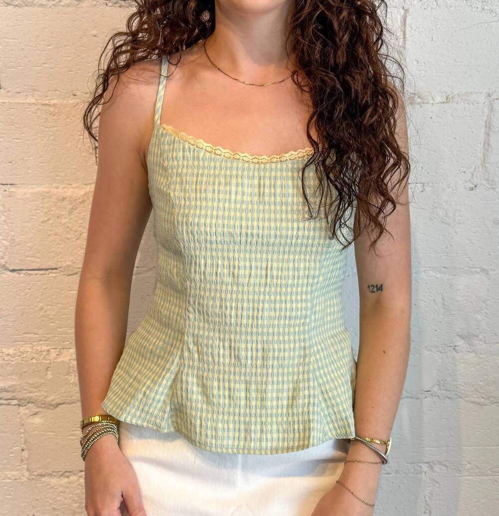 NEW ADELINE minty breeze top in yellow